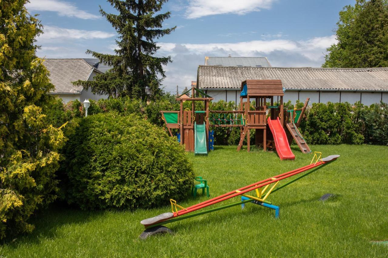 Admiral Family Resort Keszthely Kültér fotó
