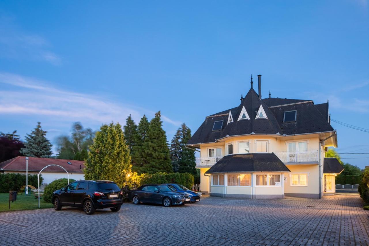 Admiral Family Resort Keszthely Kültér fotó