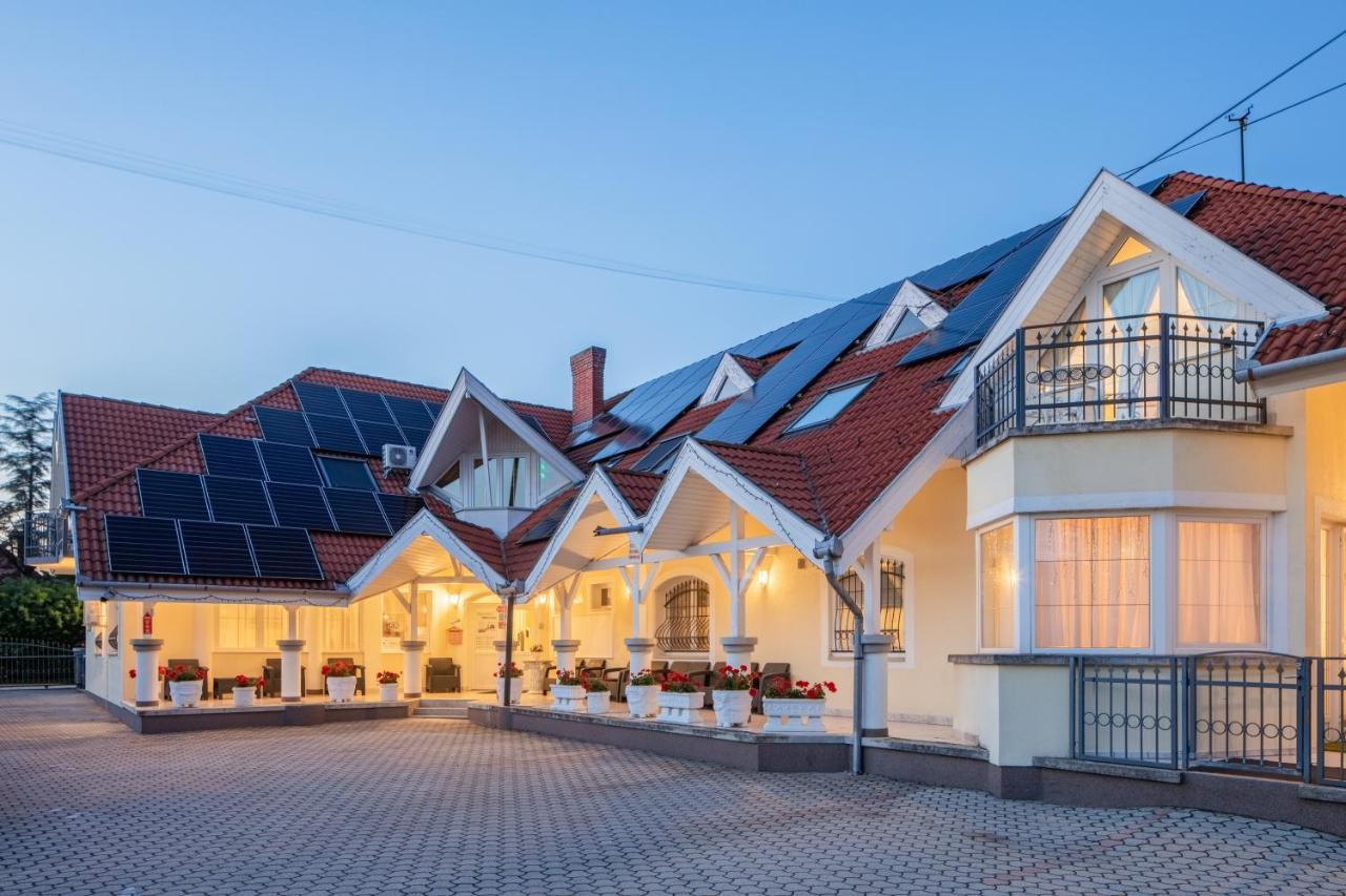 Admiral Family Resort Keszthely Kültér fotó